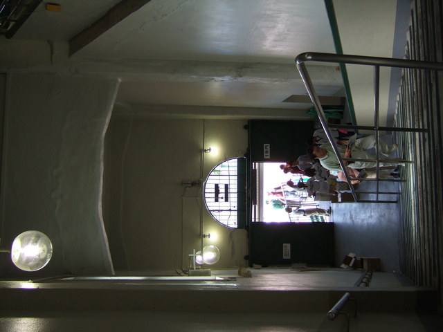 野球場・甲子園球場・薄暗い階段の写真の写真