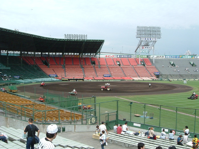 野球場・甲子園球場・カラフルな座席の写真の写真