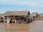 プノンペン・今も続く水上生活
