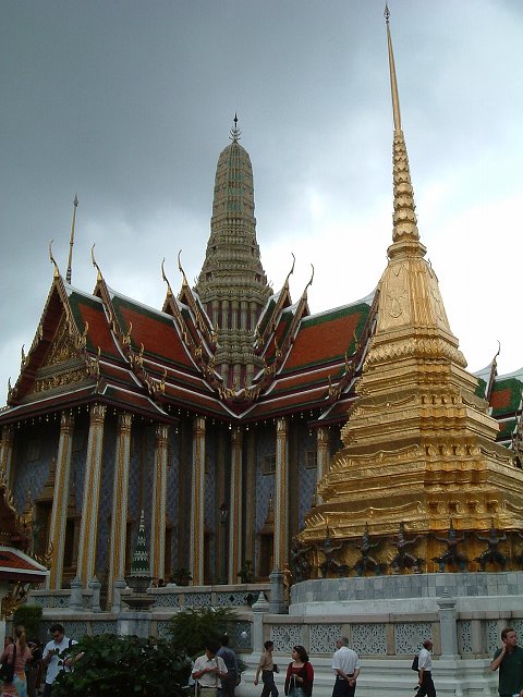 バンコク・ワット・プラケオ・プラ・スワンナ・チェディの写真の写真