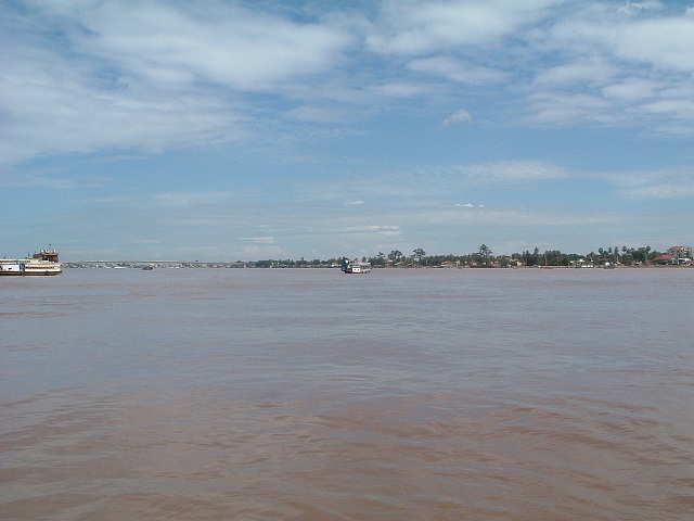プノンペン・メコン川クルーズを開始の写真の写真