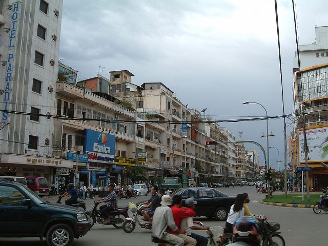 プノンペン・バイクが多いの写真の写真