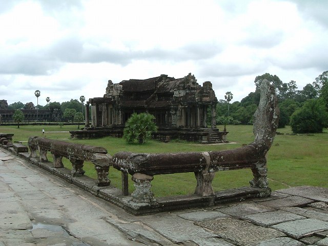 世界遺産・アンコール・ワット・蛇の石像の写真の写真