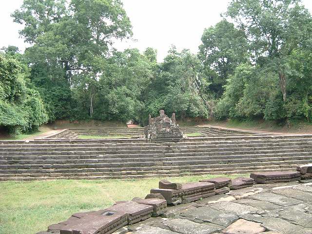 世界遺産・ニャック・ポアン・小池の写真の写真