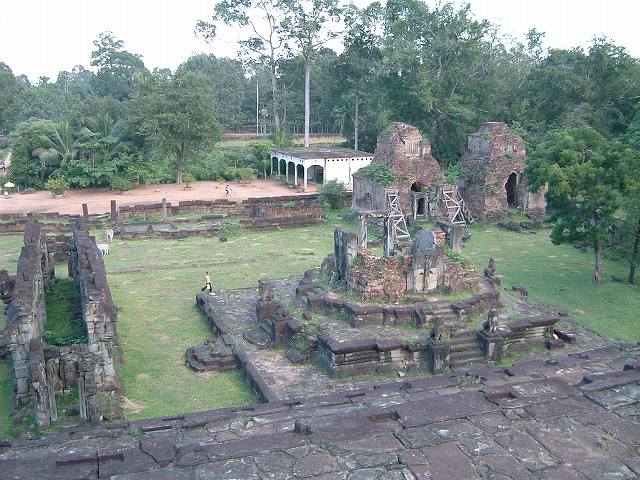 バコン・・祠堂の写真の写真