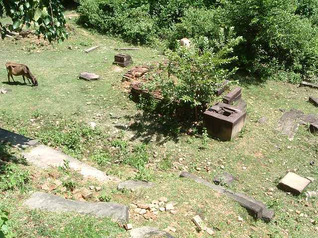 アック・ヨム・往時の姿は推定不能の写真の写真