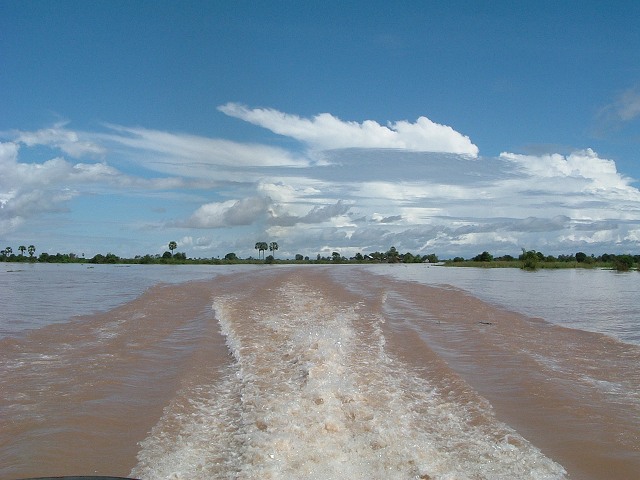 トンレサップ湖・トンレサップ川の写真の写真
