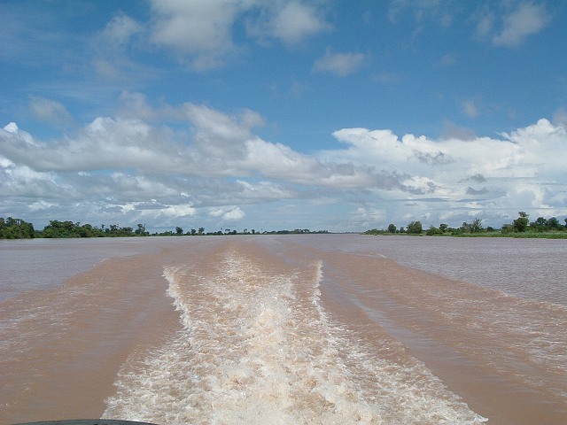 トンレサップ湖・トンレサップ川の写真の写真