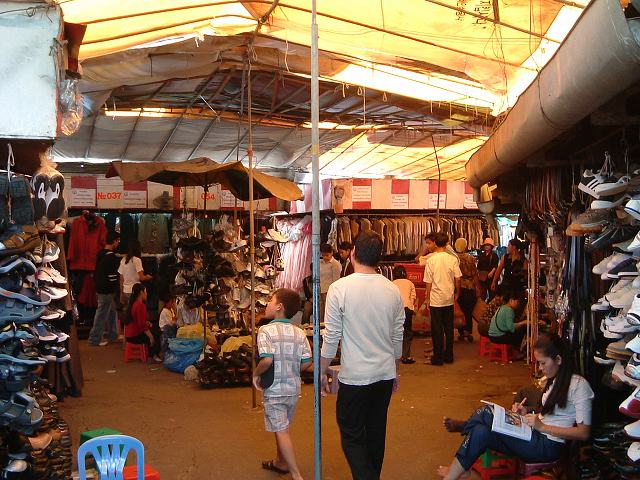 プノンペン・セントラルマーケットの内部の写真の写真