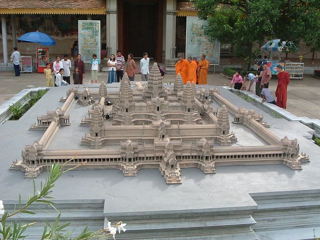 プノンペン・王宮・アンコールワットの模型の写真の写真