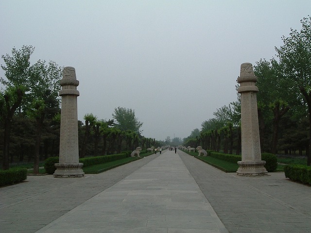 明十三陵・神道の写真の写真