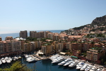 モナコ・高級マンションと高級クルーザーがよく似合う