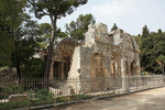 ニーム・フォンテーヌ庭園・ディアヌ神殿