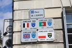 アゼー・ル・リドー・バス停近くのヨーロッパ広場(place de l'europe)