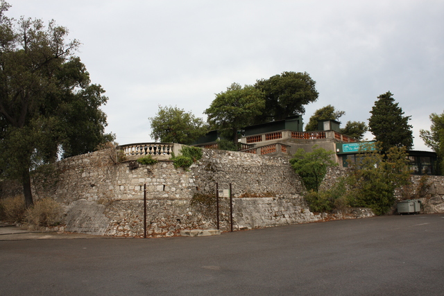 ニース城・さらに上に登れるの写真の写真