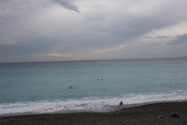 プロムナード・デザングレからみる地中海の写真の写真