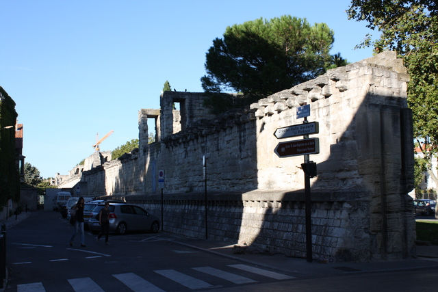 アヴィニョン・ティエール門の北側(内)の写真の写真