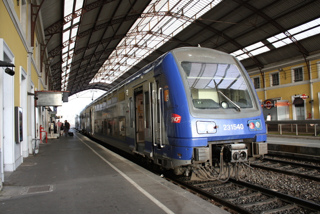 フランス・アヴィニョン・フランス国鉄の写真の写真