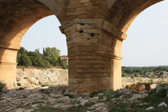 ポン・デュ・ガール・橋脚の写真の写真