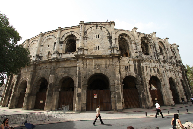 ニーム・古代闘技場の外観７の写真の写真