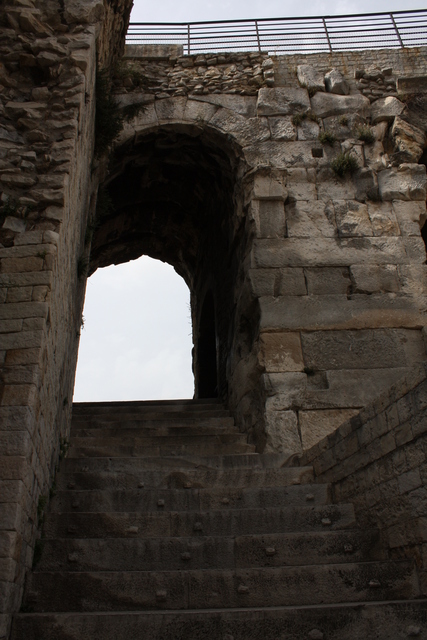 ニーム・古代闘技場・スタンドへの階段２の写真の写真