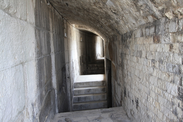 ニーム・古代闘技場・回廊７の写真の写真