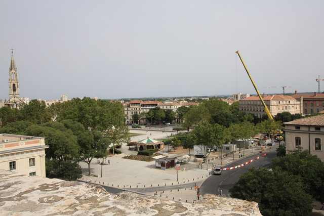 ニーム・古代闘技場からみたニームの街(南東)の写真の写真