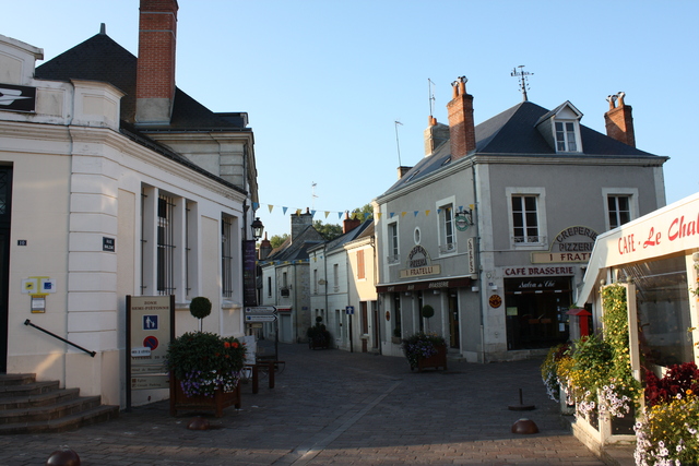 アゼー・ル・リドー・バルザック通り入り口の写真の写真