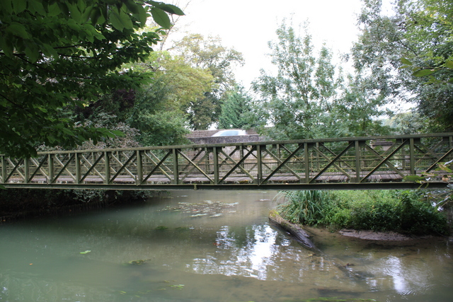 アゼー・ル・リドー城・アンドル川に架かる橋の写真の写真