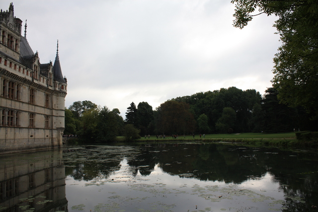 アゼー・ル・リドー城・館とアンドル川の写真の写真