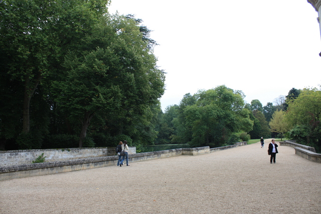 アゼー・ル・リドー城・館の正面前広場の写真の写真