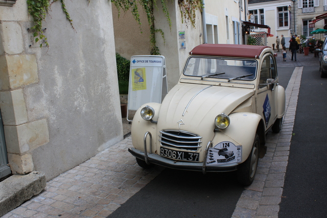 アゼー・ル・リドー・クラシックカーの写真の写真