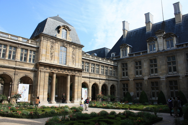 パリ・Hotel Carnavalet ( actuel Musee Carnavalet) (カルナヴァレ館)の写真の写真