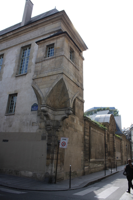 パリ・ラモワニョン館・フラン・ブルジョワ通りとバヴェ通りの交差点の写真の写真