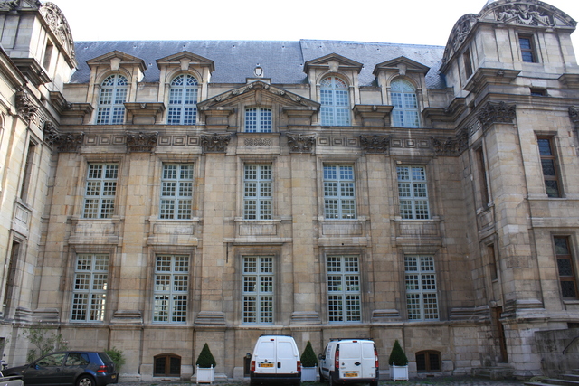 パリ・Hotel d’Angouleme Lamoignon (ラモワニョン館)の写真の写真