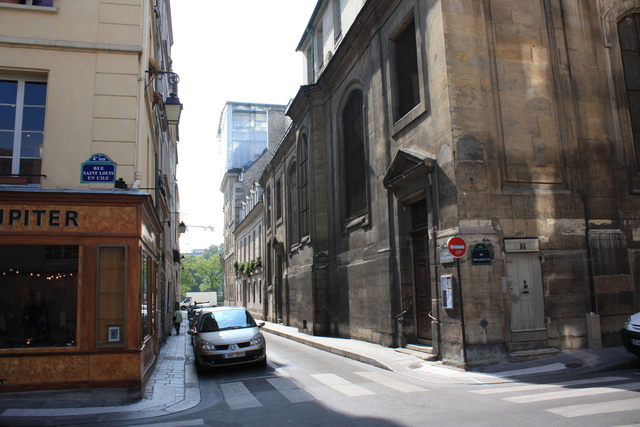 パリ・サン・ルイ・アン・リル教会の写真の写真