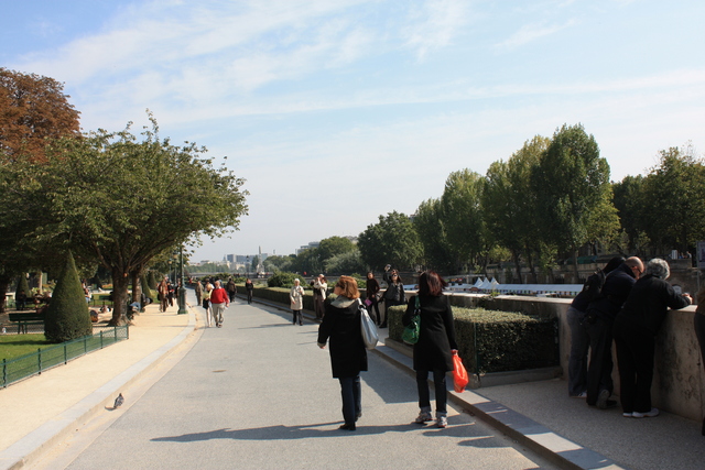 パリ・シャルルマーニュ大帝広場の写真の写真