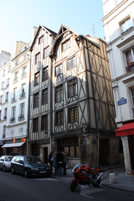 パリ・中世の家の写真の写真