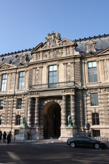 パリ・ルーブル宮殿(ルーブル美術館)の写真の写真