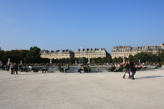 パリ・チュイルリー公園の写真の写真