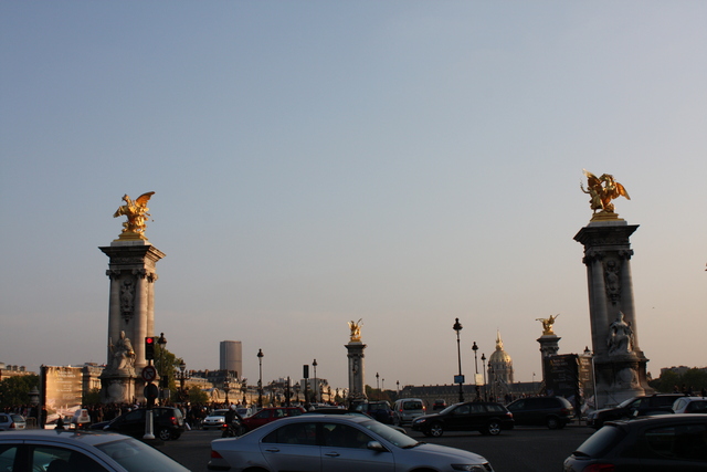 パリ・アレクサンドル3世橋の写真の写真