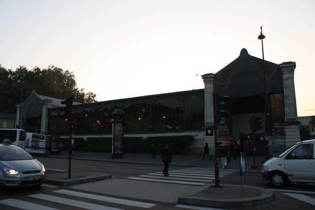 ベルサイユ駅の写真の写真