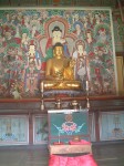 韓国・仏国寺・毘慮殿の黄金の仏像
