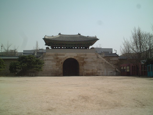 韓国・ソウル・景福宮・建春門の写真の写真