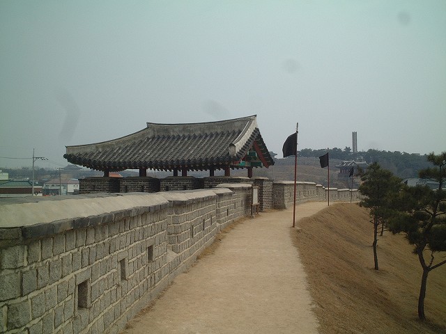 韓国・水原・華城・北東砲楼の写真の写真