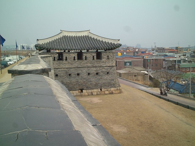 韓国・水原・華城・東一雉の写真の写真