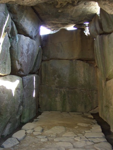 特別史跡・石舞台古墳・石室の内部の写真の写真