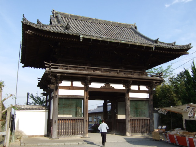 當麻寺・内側から見る仁王門の写真の写真