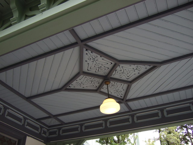 奈良女子大学 (旧奈良女子高等師範学校)・旧本館の天井の写真の写真