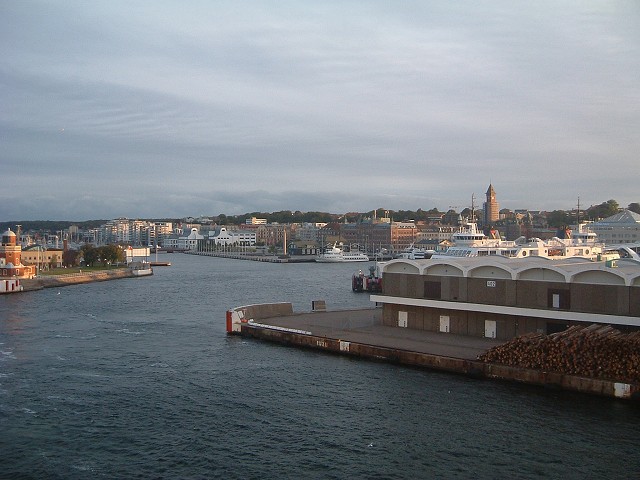 船(DFDS)・寄航したヘルシンボリの写真の写真